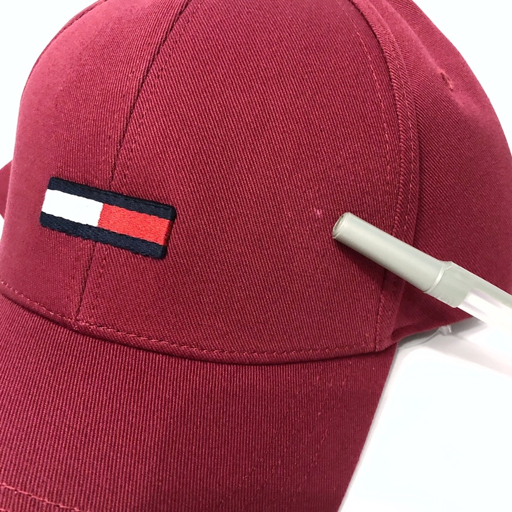 Tommy Hilfiger Embroidered Logo Strapback Hat Cap - Picture 8 of 8